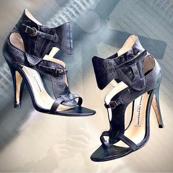 CAMILLA SKOVGAARD. Black Leather HI-Heels, size 36 - Picture 7 of 13